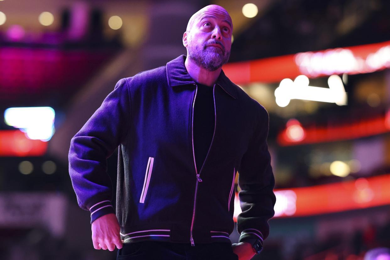 C7娱乐入口-斯通拒签琼斯，火箭第4控卫转正稳了？场均2+1+1，季后赛值得重用